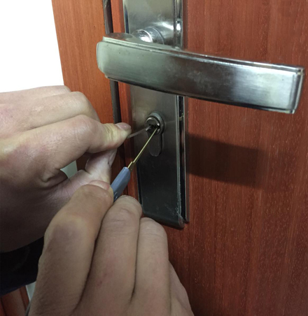 临高附近开锁 临高附近上门开锁